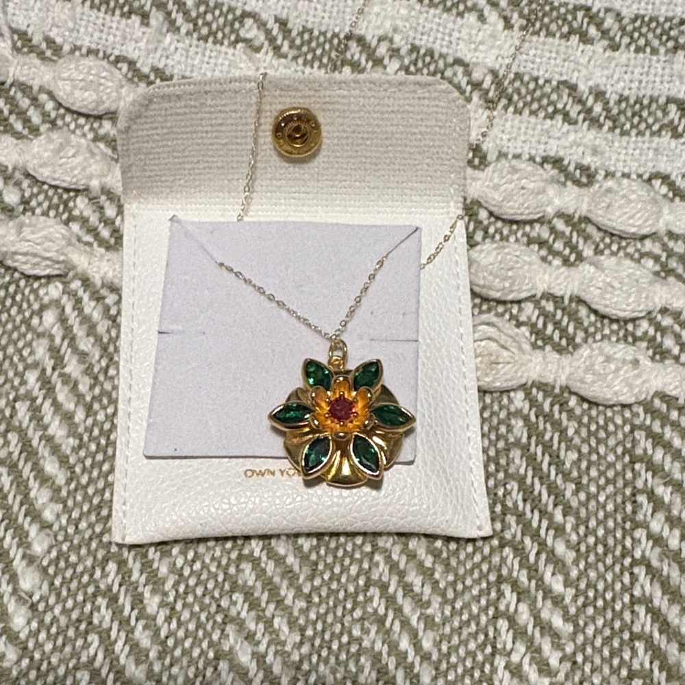 Anastasia Floral Pendant Necklace